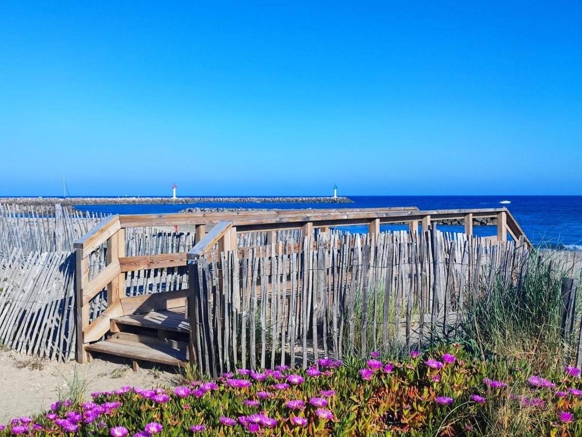 La Perle Bleue, 100 M De La Plage, Parking, Wifi 弗龙蒂尼昂 外观 照片